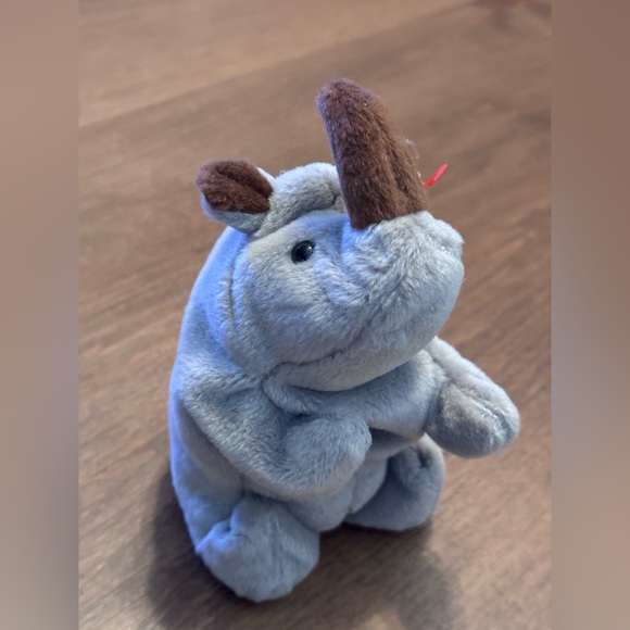 TY Beanie Babies Collection. 1996. Spike, the Gray and Brown Rhino Plush - Picture 2 of 11